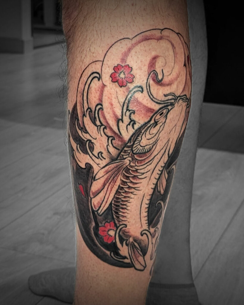 carpe koi mollet gauche néojaponnais