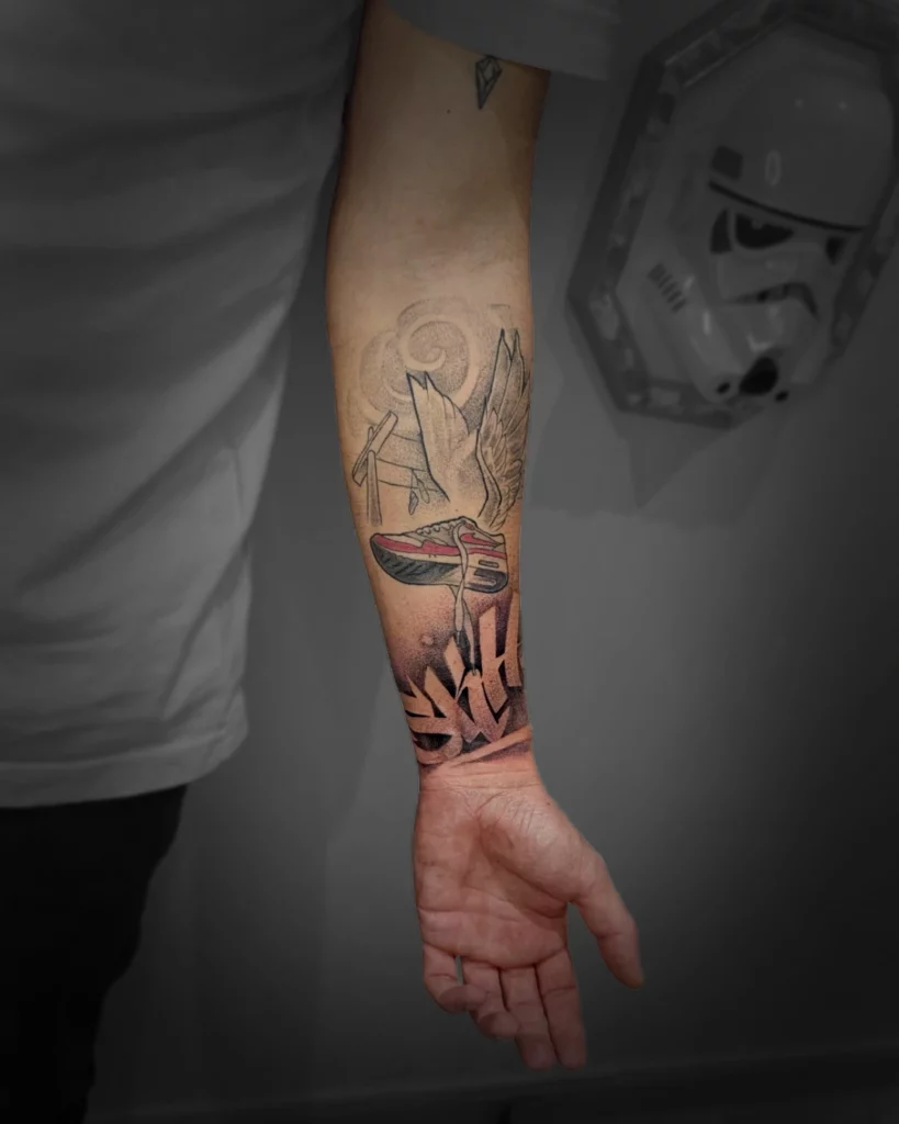 Spintattoo-tatouage-Lyon-Brignais Tag avant bras