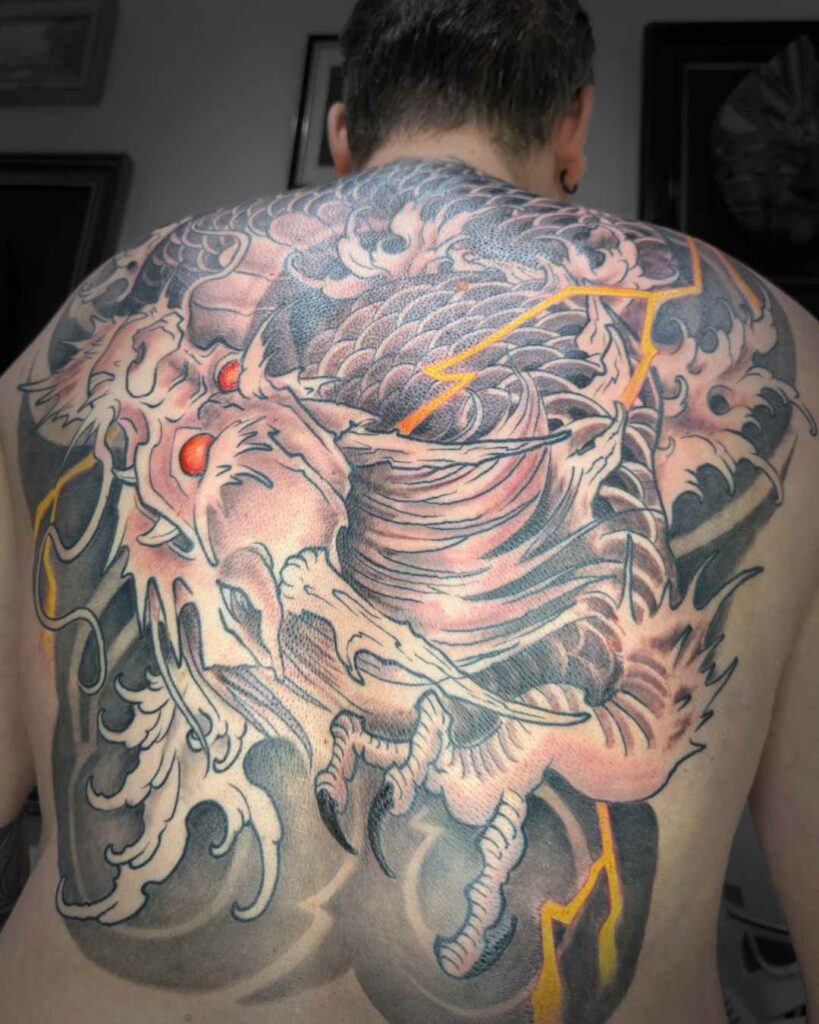 Spintattoo tatouage Lyon Vienne japonais dragon cover up dos