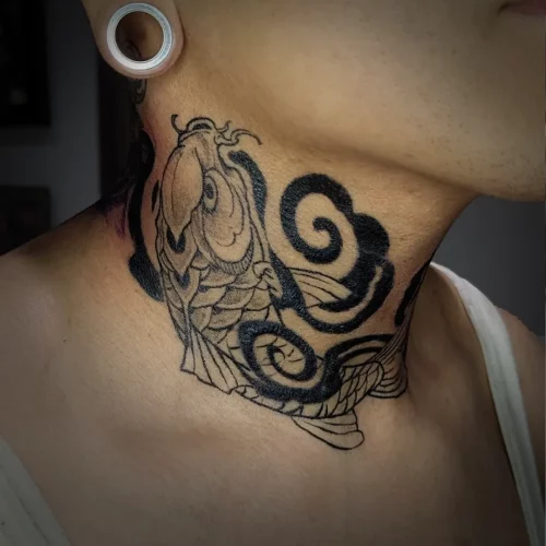 spintattoo lyon brignais japonais koï cou